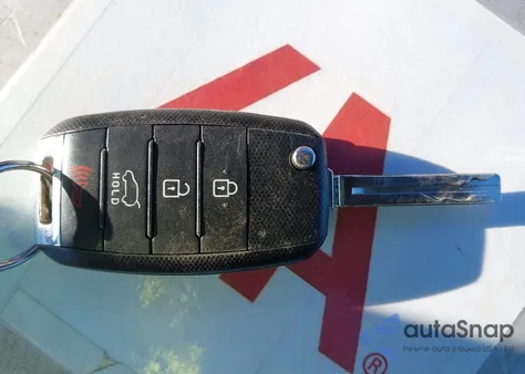 2015 Kia Soul + z USA, uszkodzony, nr VIN KNDJP3A56F7756640